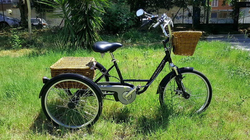 three wheel bike with basket